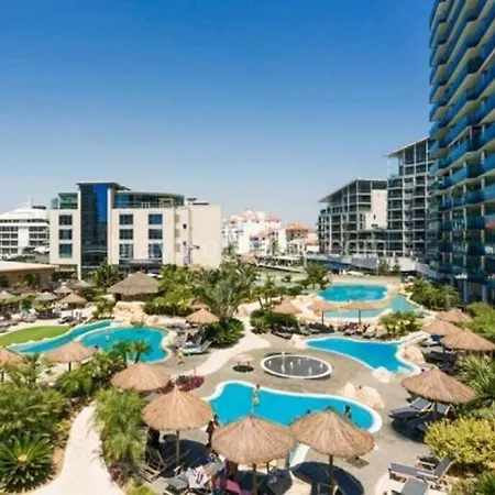 Luxury With Rooftop Pools & Views Gibraltar
